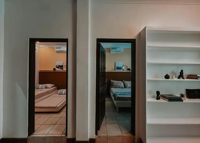 Casa Vista By Hooga Talisay (Cebu)